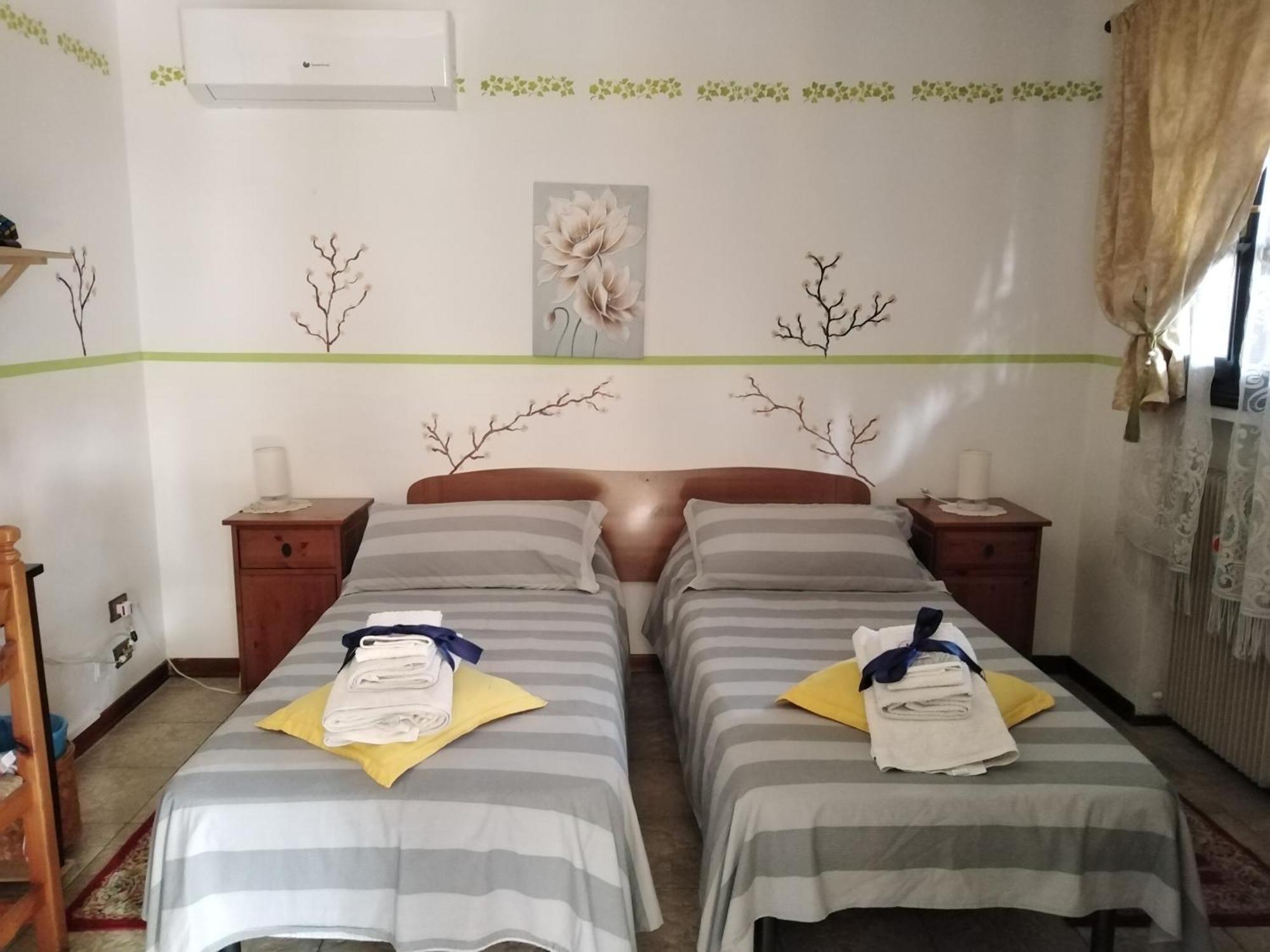 Casa Irene Bed & Breakfast Torri di Quartesolo Bagian luar foto